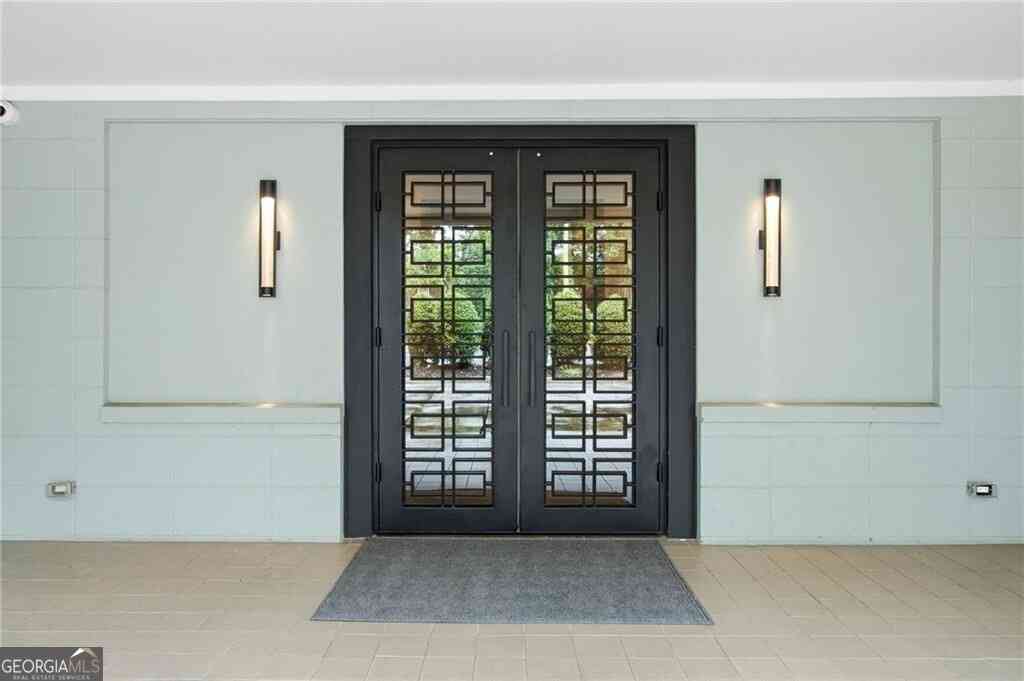 Condo For Sale - 3655 Peachtree Road NE #401<br/> Atlanta, GA 30319