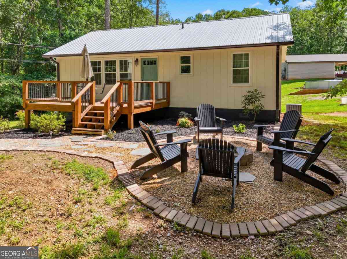 Homes For Sale - 299 E Price Creek Road<br/> Jasper, GA 30143