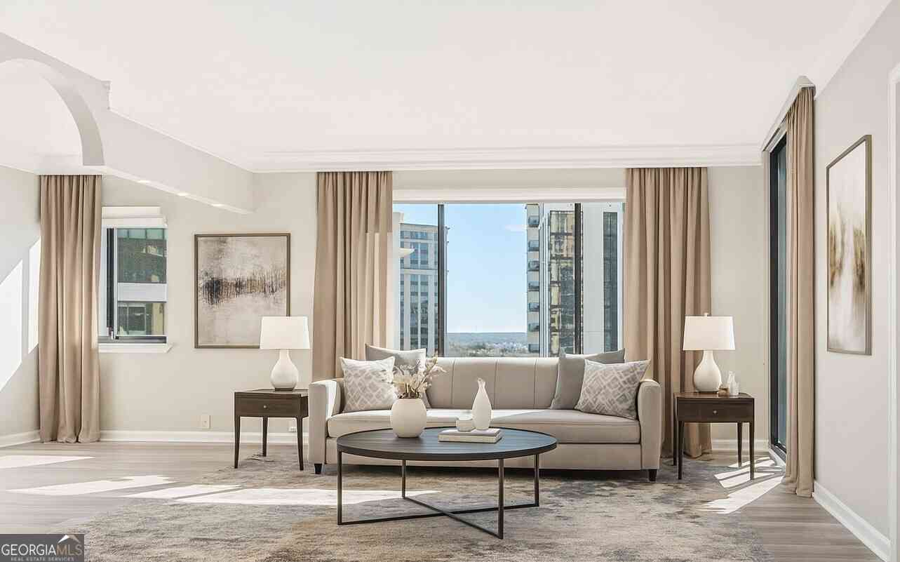 Condo For Sale - 3481 Lakeside Drive #2303<br/> Atlanta, GA 30326