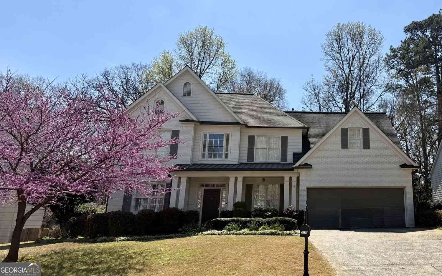 Homes For Sale - 2095 Darien Park Drive<br/> Fulton County, Roswell, GA 30076