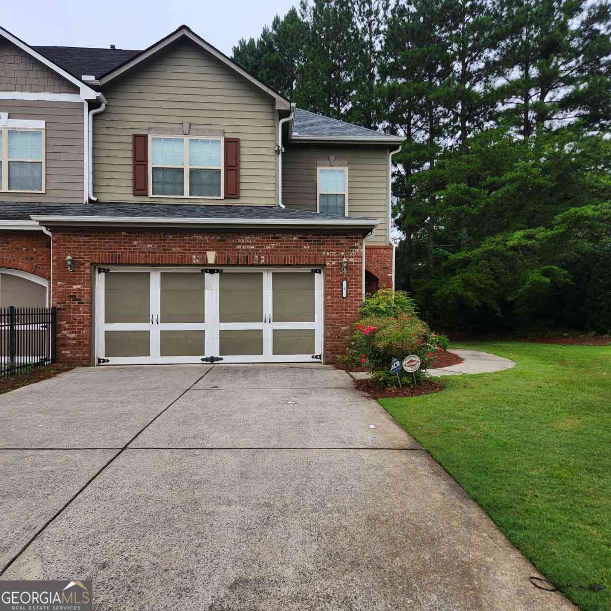 Townhouse For Sale - 6 Trailside Way<br/> Hiram, GA 30141