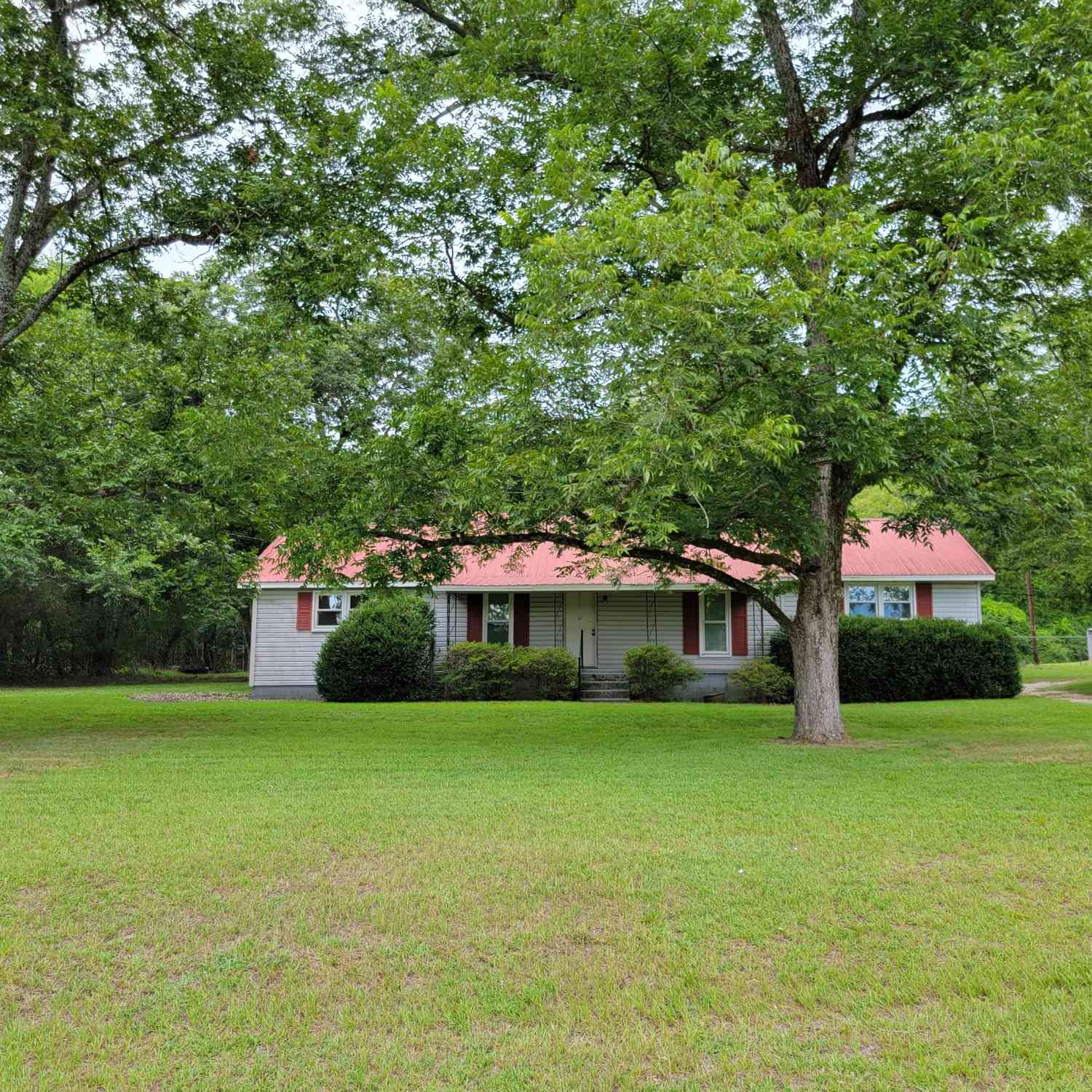 Homes For Sale - 367 Mt Pleasant Church Road<br/> Gordon, GA 31031