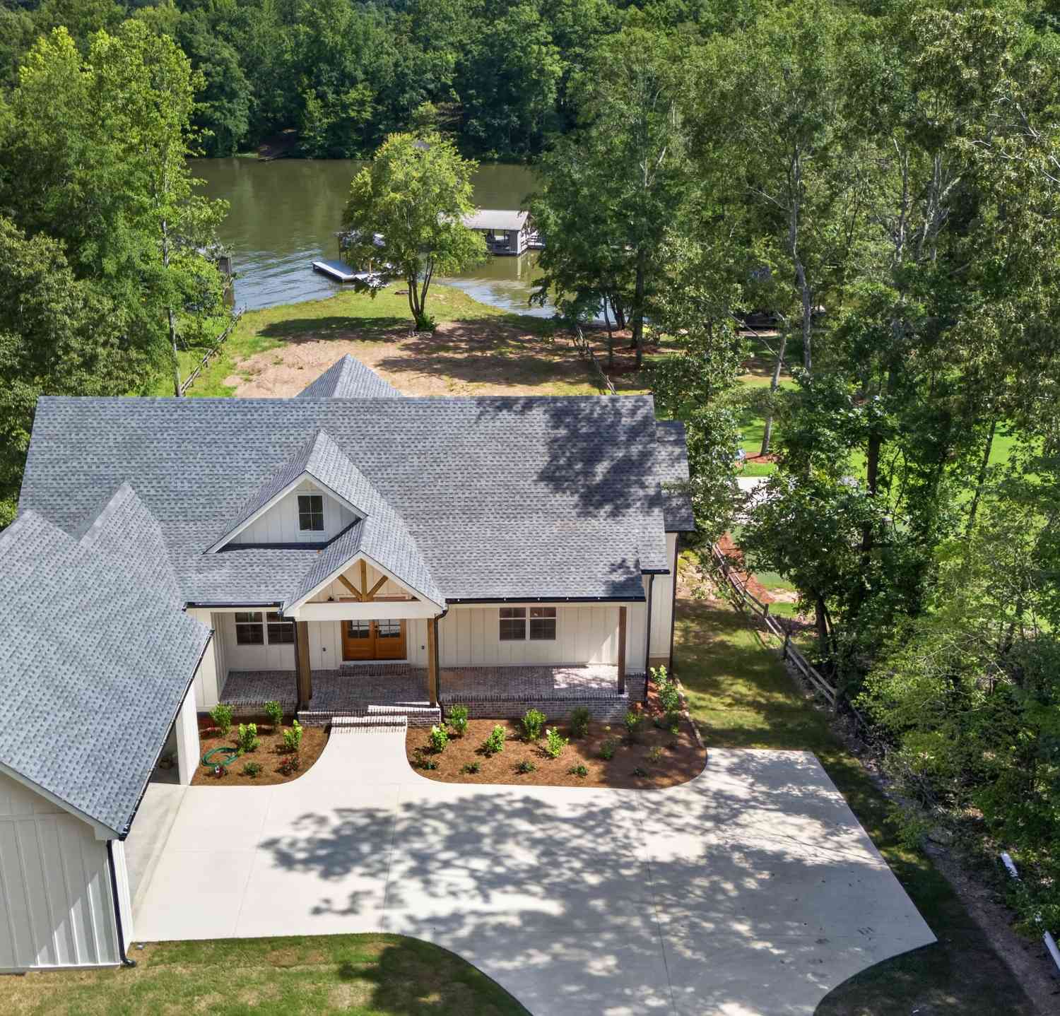 Homes For Sale - 105 County Road 764<br/> Cedar Bluff, AL 35959