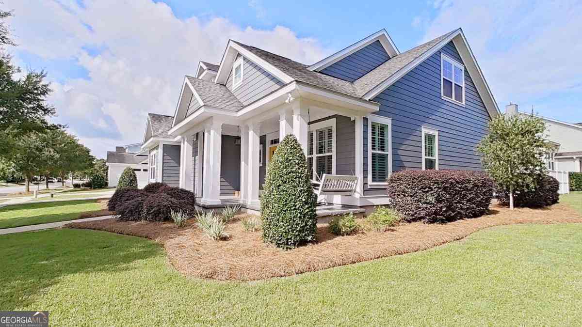 Homes For Sale - 100 Morningside Drive<br/> Thomasville, GA 31792