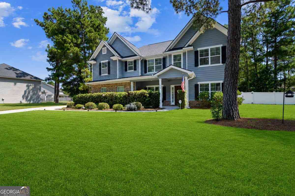 Homes For Sale - 214 Cypress Lakes Drive<br/> Effingham County, Bloomingdale, GA 31302