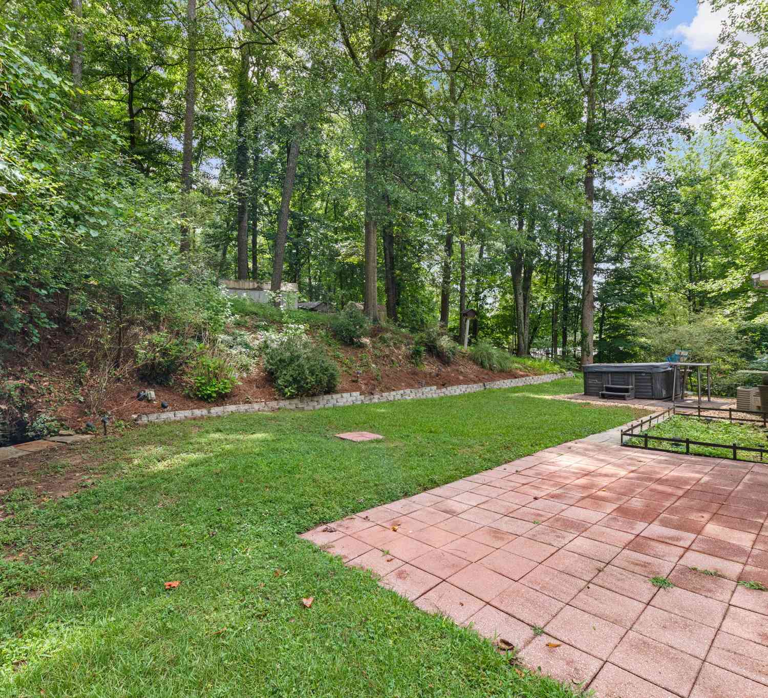 Homes For Sale - 702 Osco Parkway<br/> Woodstock, GA 30188