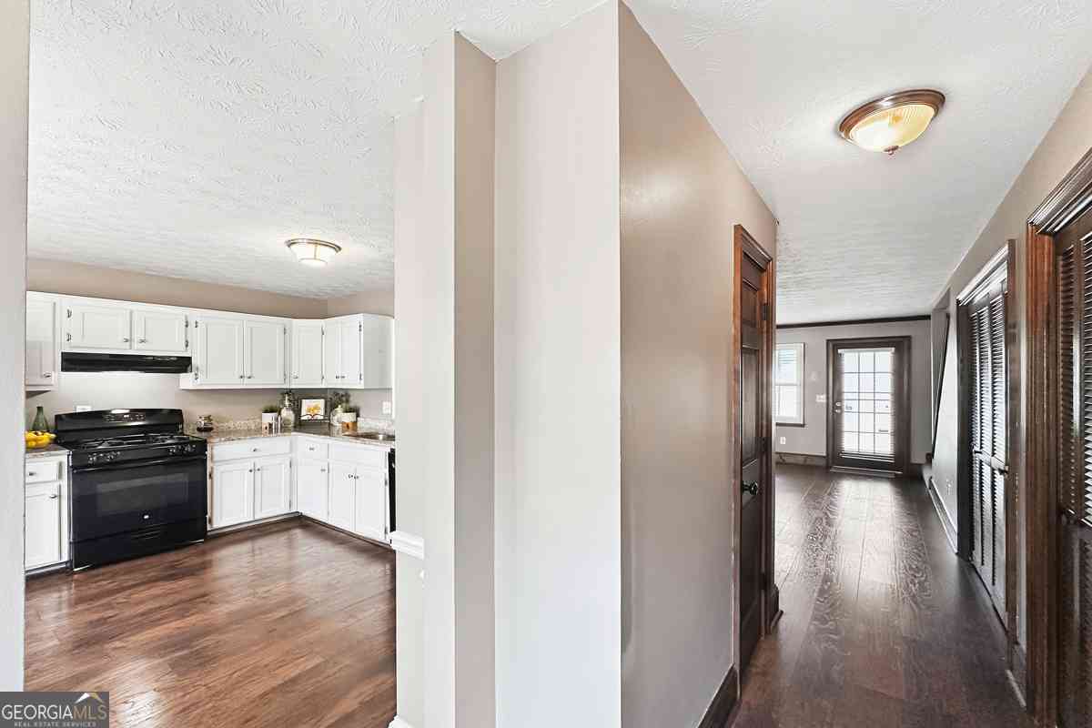 Condo For Sale - 284 Shaded Oaks Lane SE<br/> Marietta, GA 30067