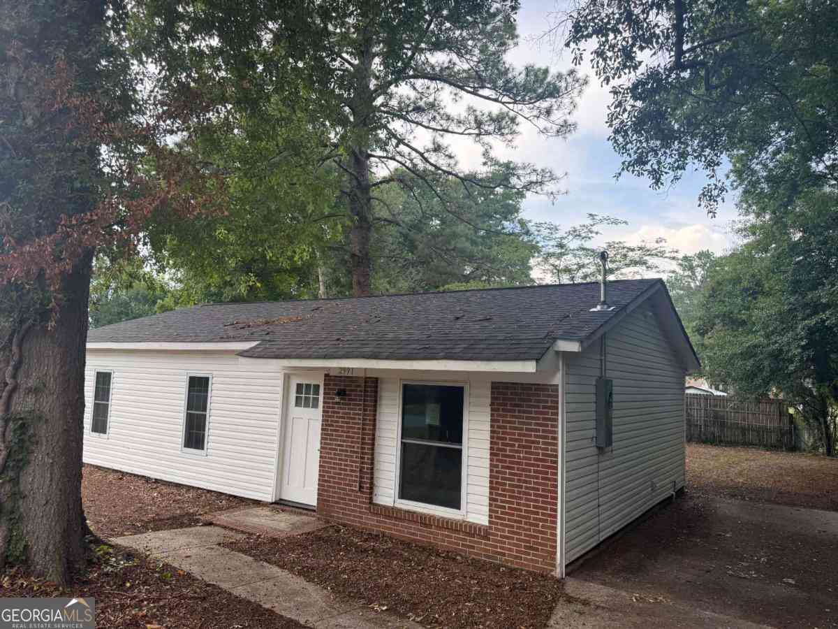 Homes For Sale - 2991 Deeb Drive<br/> Macon, GA 31206