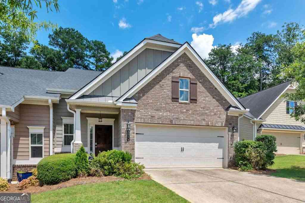 Townhouse For Sale - 4514 Grenadine Circle<br/> Acworth, GA 30101