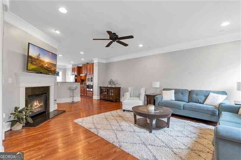 Townhouse For Sale - 2690 Derby Walk NE #53<br/> Dekalb County, Atlanta, GA 30319