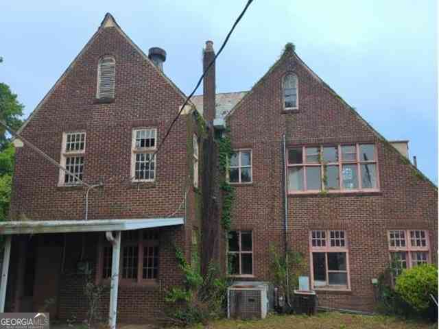 Homes For Sale - 1107 N Jefferson Street<br/> Albany, GA 31701