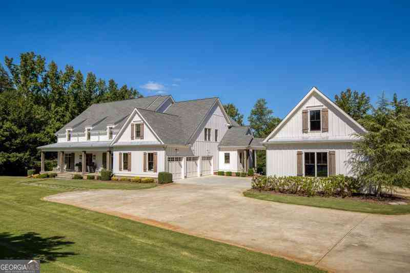 Homes For Sale - 13235 SE Arnold Mill Road<br/> Fulton County, Roswell, GA 30075