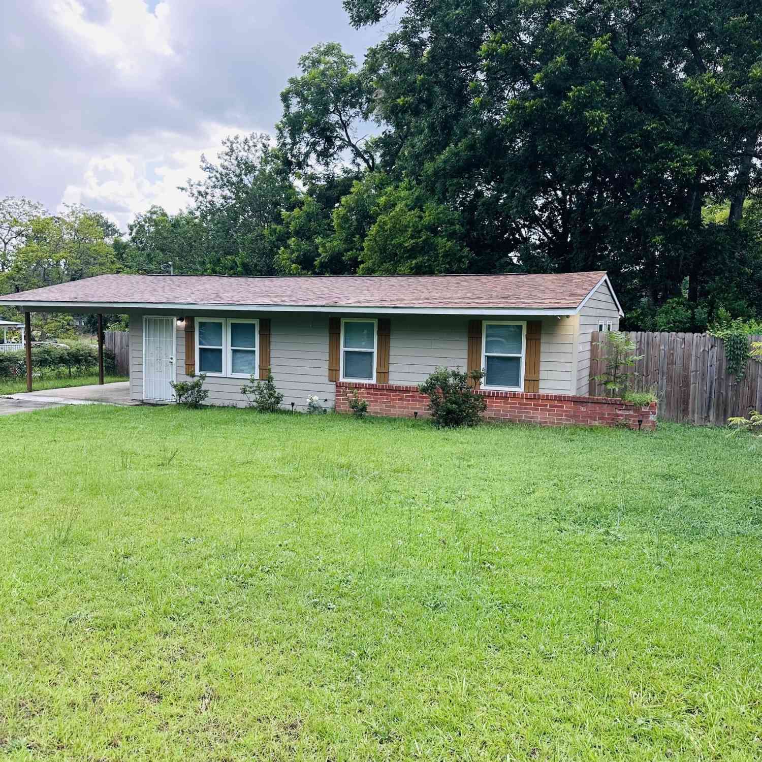 Homes For Sale - 4315 Elkan Avenue<br/> Macon, GA 31206