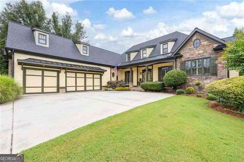 Homes For Sale - 154 Gold Leaf Trail<br/> Powder Springs, GA 30127