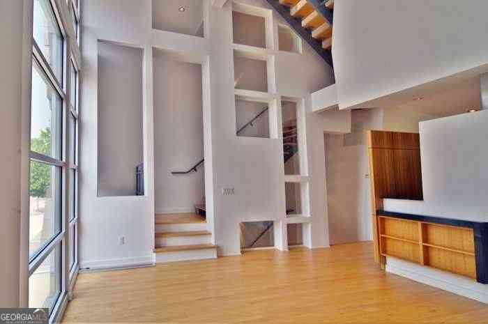 Townhouse For Sale - 1136 Ponce De Leon Avenue NE #2<br/> Atlanta, GA 30306