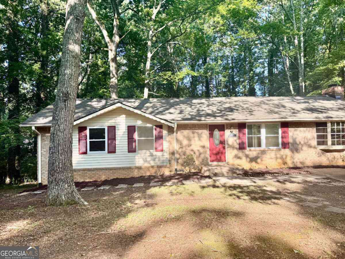Homes For Sale - 3229 Fern Valley Drive SW<br/> Marietta, GA 30008