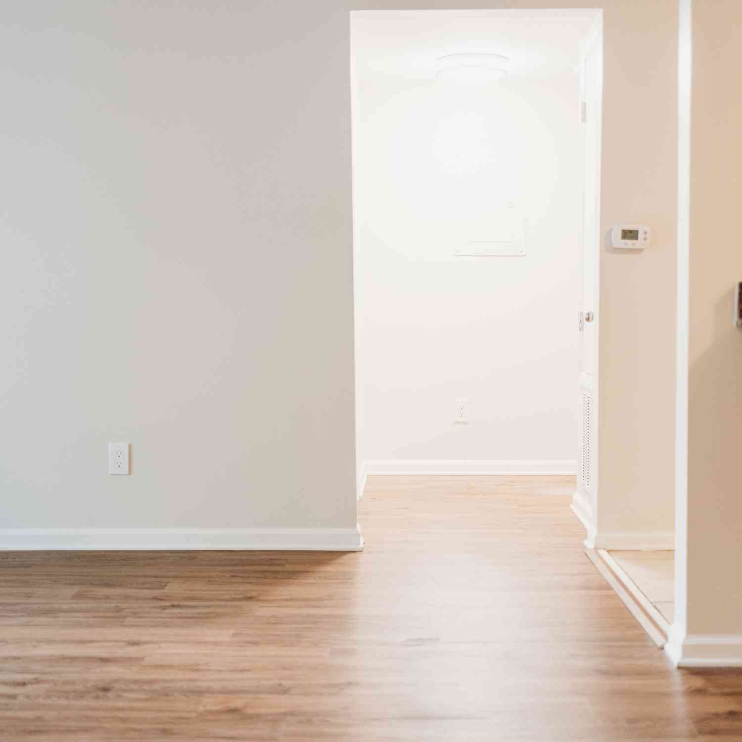 Condo For Sale - 3160 Seven Pines Court #206<br/> Atlanta, GA 30339