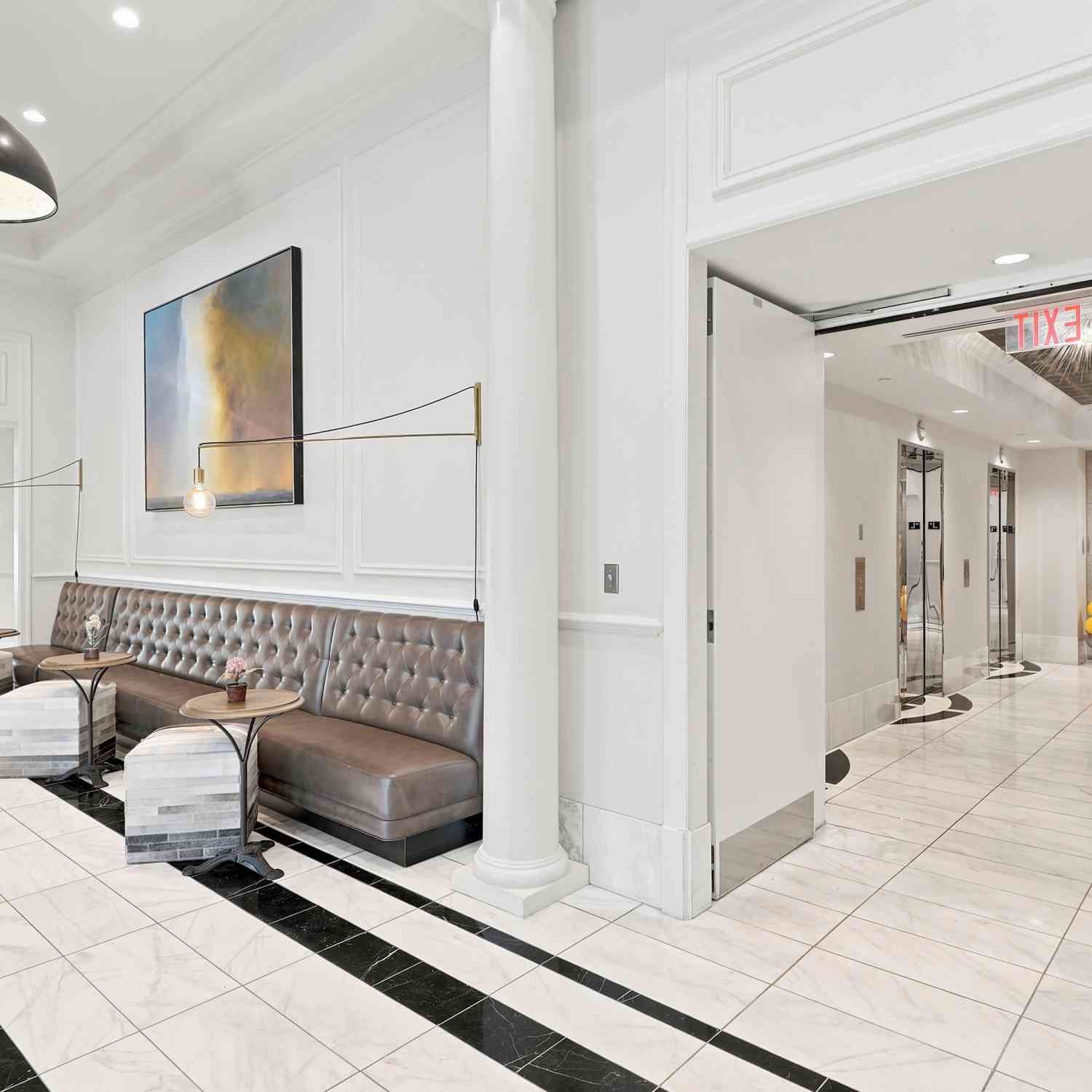 Condo For Sale - 325 E Paces Ferry Road NE #704<br/> Atlanta, GA 30305
