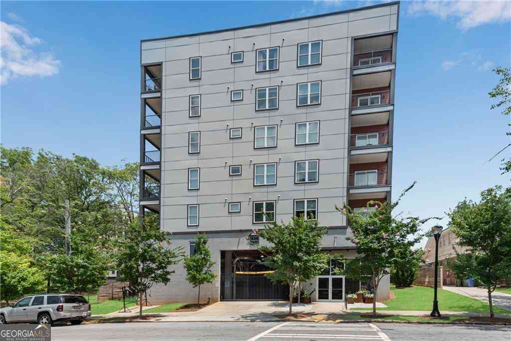 Condo For Sale - 525 Parkway Drive NE #208<br/> Atlanta, GA 30308