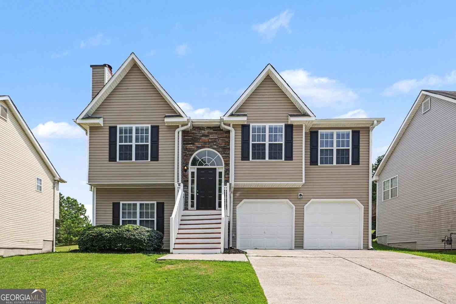 Homes For Sale - 387 Moreland Circle<br/> Hiram, GA 30141