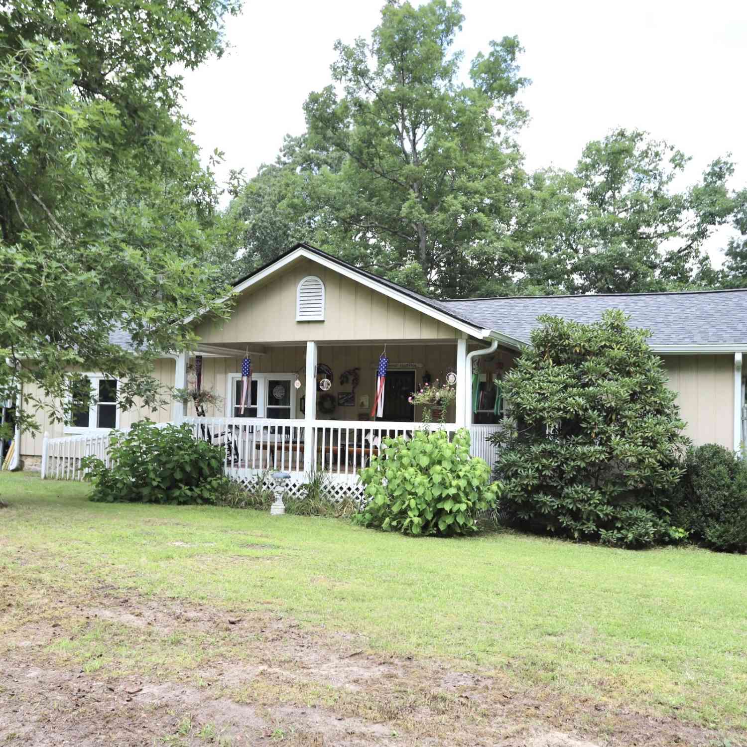 Homes For Sale - 2722 Alabama Highway 117<br/> Mentone, AL 35984