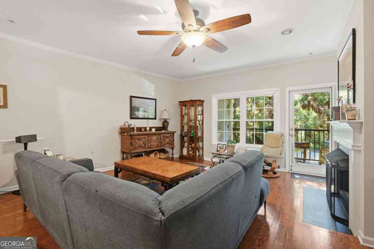 Condo For Sale - 424 Lindbergh Drive NE #205<br/> Atlanta, GA 30305