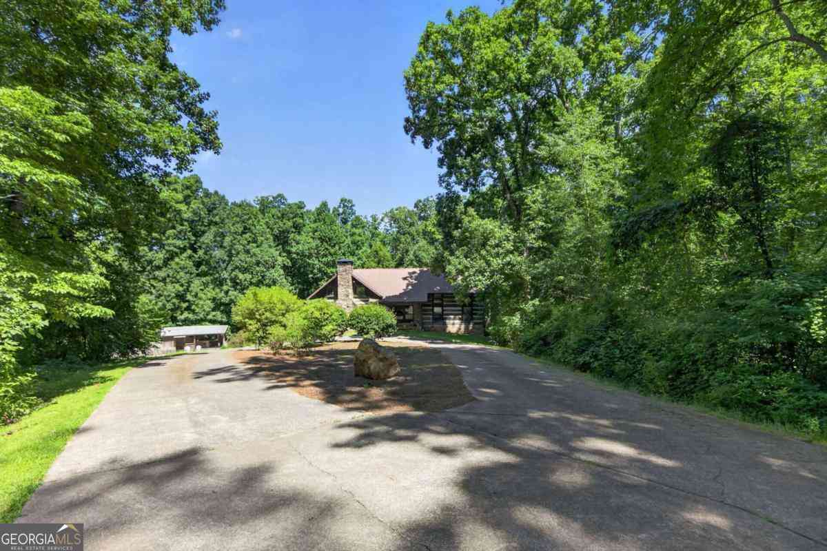 Homes For Sale - 331 Rockstore Road<br/> Dallas, GA 30132