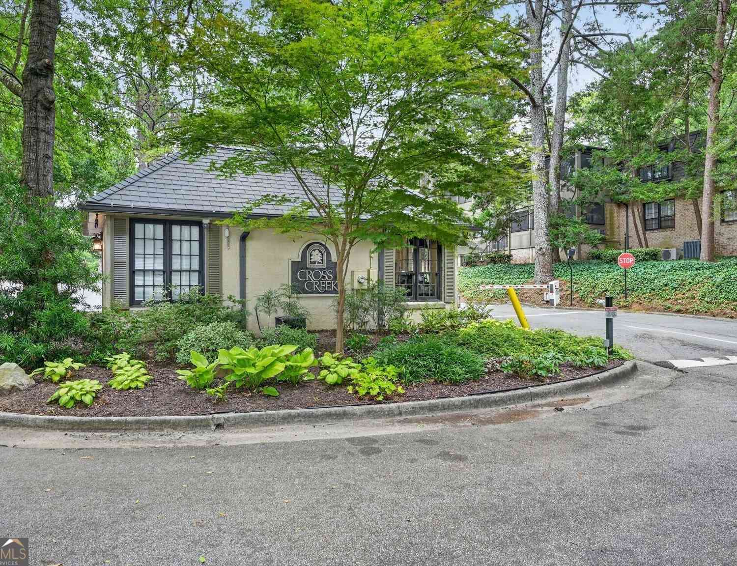 Condo For Sale - 115 Elysian Way NW<br/> Atlanta, GA 30327