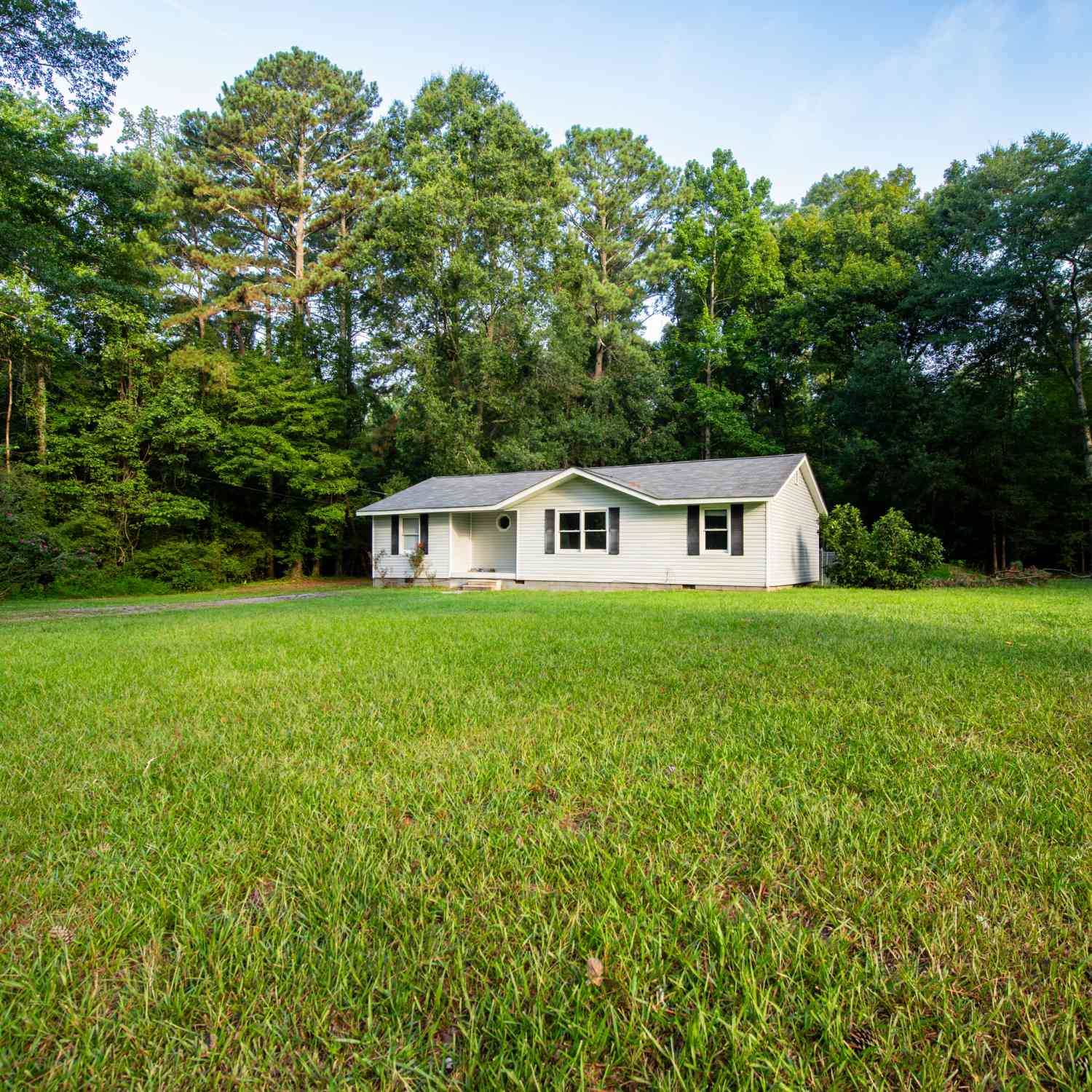 Homes For Sale - 1085 New Rosedale Road NE<br/> Armuchee, GA 30105