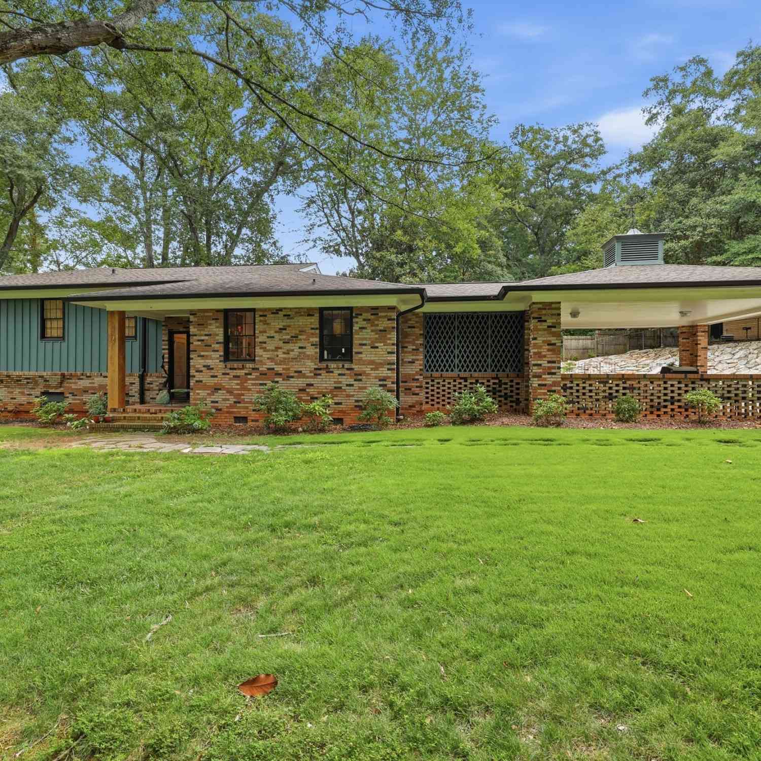 Homes For Sale - 1223 Rosedale Street<br/> Stephens County, Toccoa, GA 30577