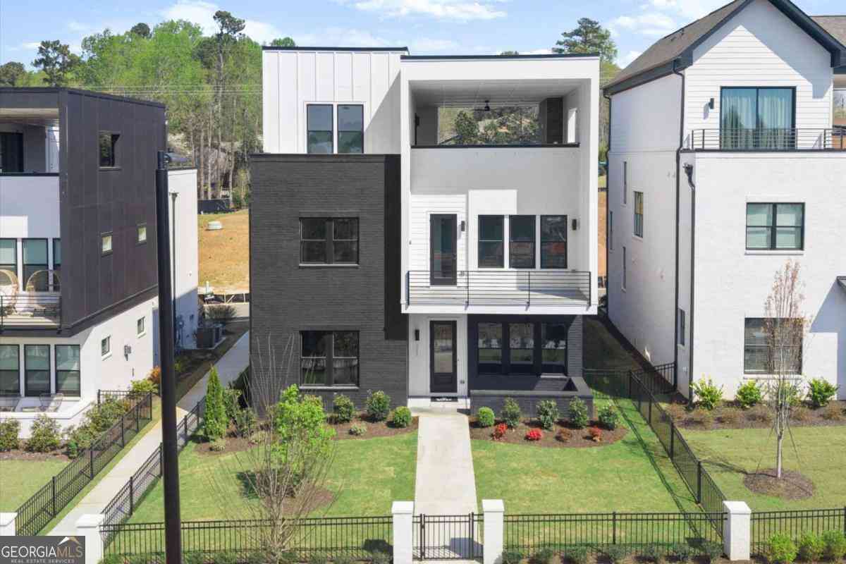 Homes For Sale - 322 Treble Way<br/> Fulton County, Alpharetta, GA 30009