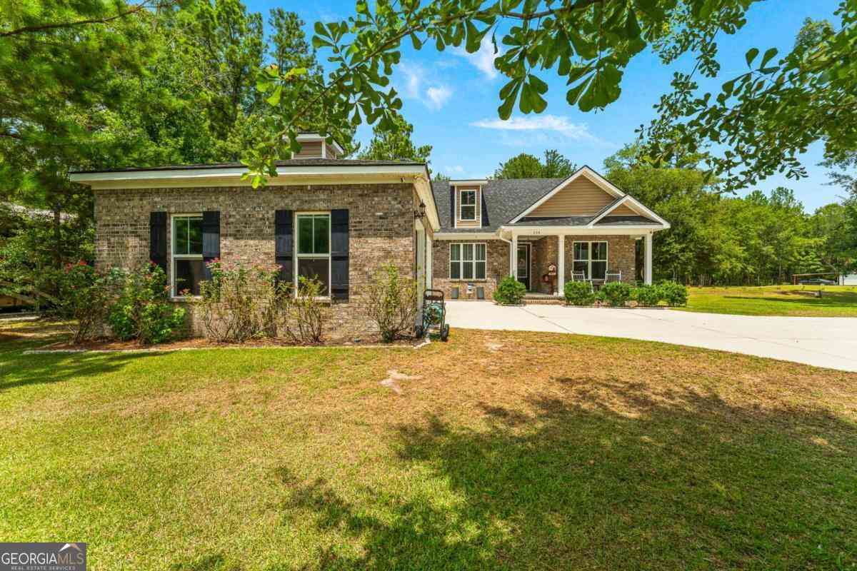 Homes For Sale - 238 Dean Drive<br/> Guyton, GA 31312