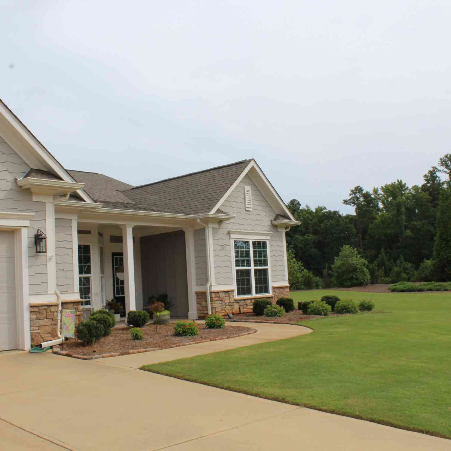 Homes For Sale - 1060 Pebble Creek Road<br/> Greensboro, GA 30642