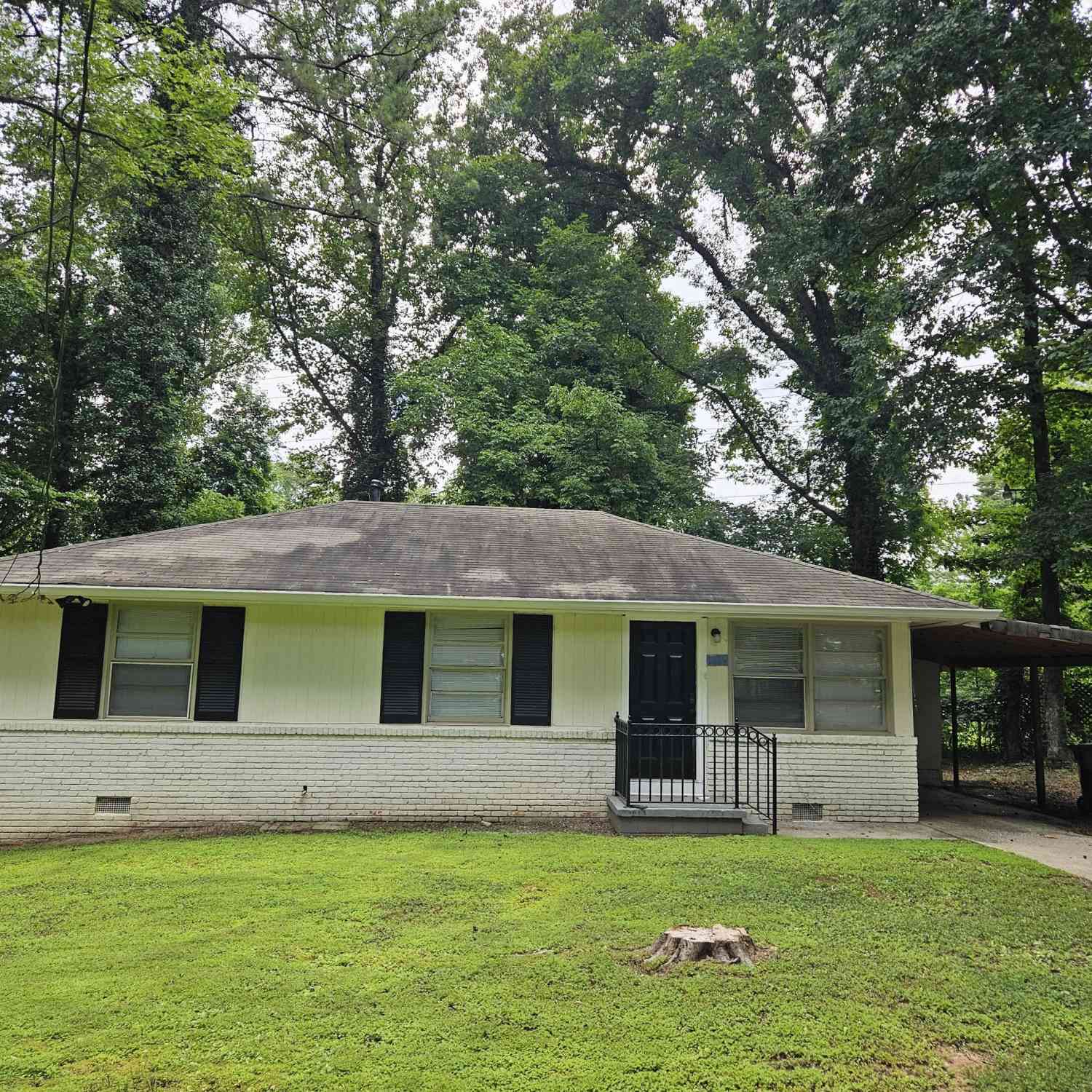 Homes For Sale - 3069 Mckenzie Road<br/> Fulton County, East Point, GA 30344