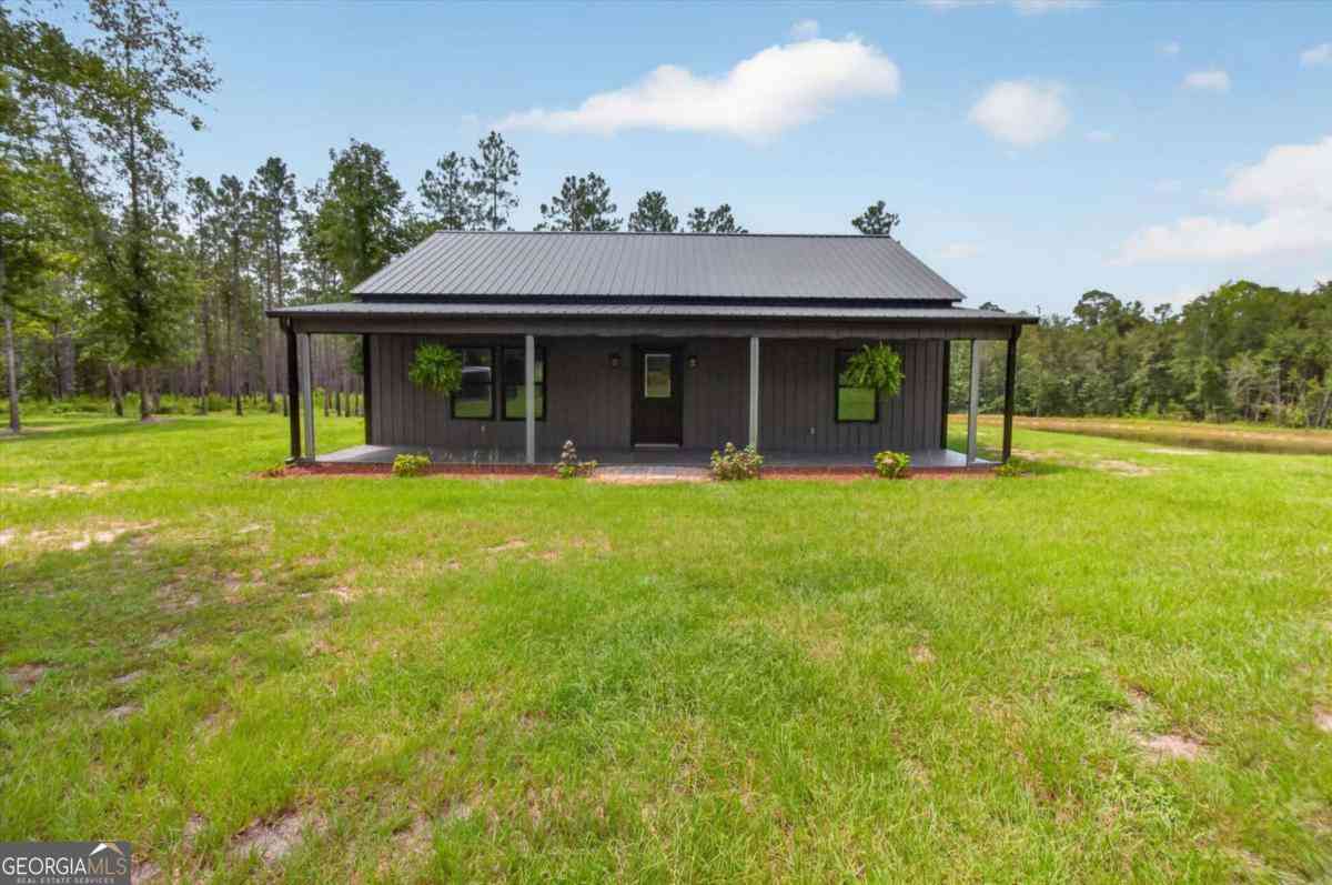 Homes For Sale - 660 Old Manassas Foy Road<br/> Register, GA 30452