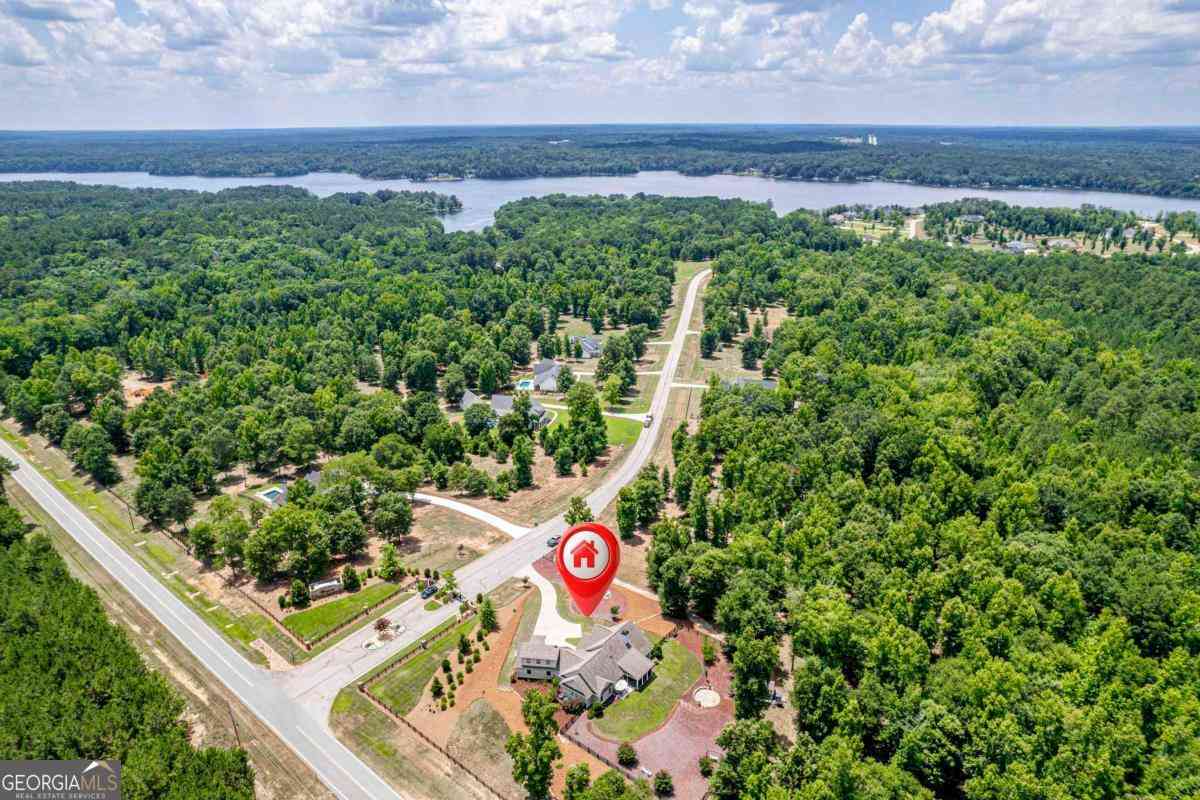 Homes For Sale - 1001 Bayside Drive<br/> Greensboro, GA 30642