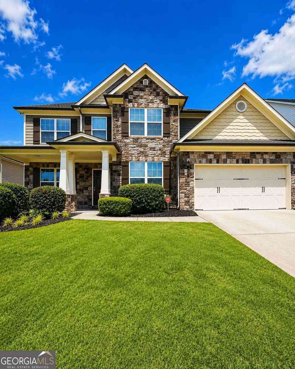 Homes For Sale - 670 Naturewalk Boulevard<br/> Dallas, GA 30132