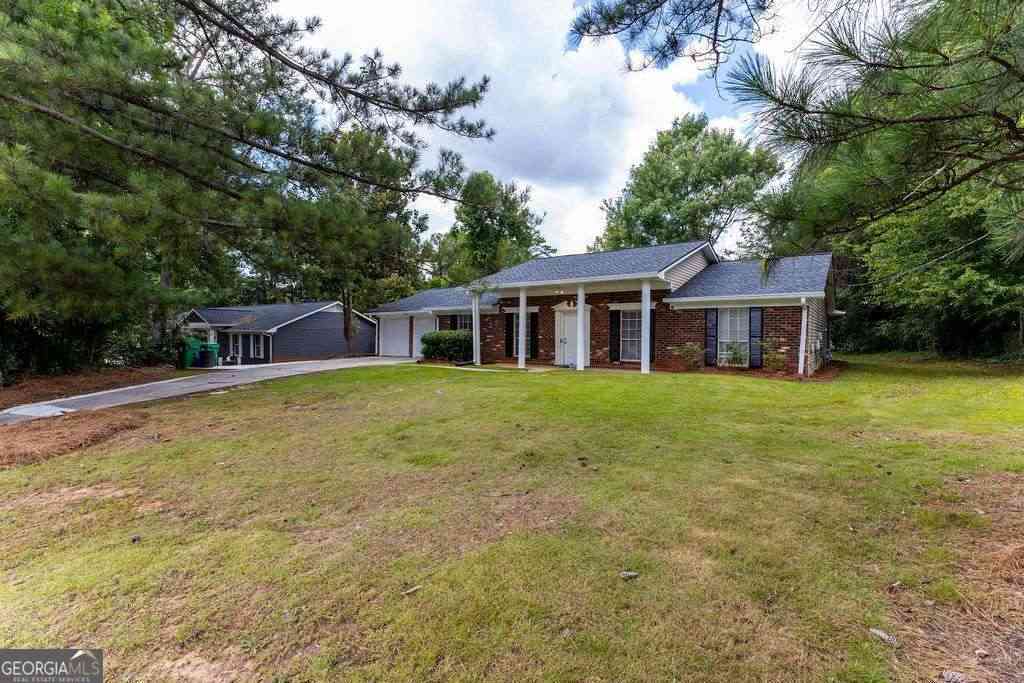 Homes For Sale - 2053 Wellborn Road<br/> Dekalb County, Lithonia, GA 30058