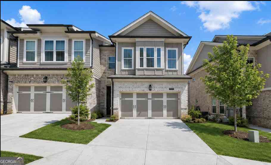 Townhouse For Sale - 5111 Riden Way<br/> Buford, GA 30518