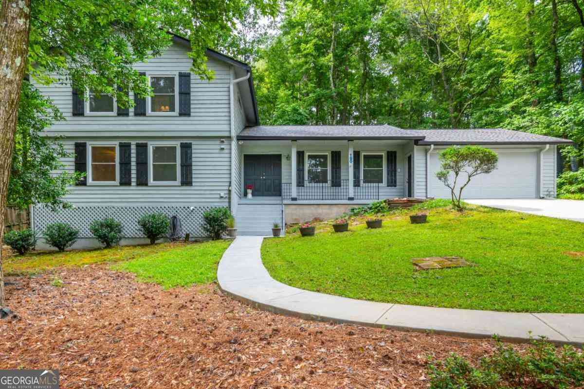 Homes For Sale - 180 Wills Lane<br/> Fulton County, Alpharetta, GA 30009
