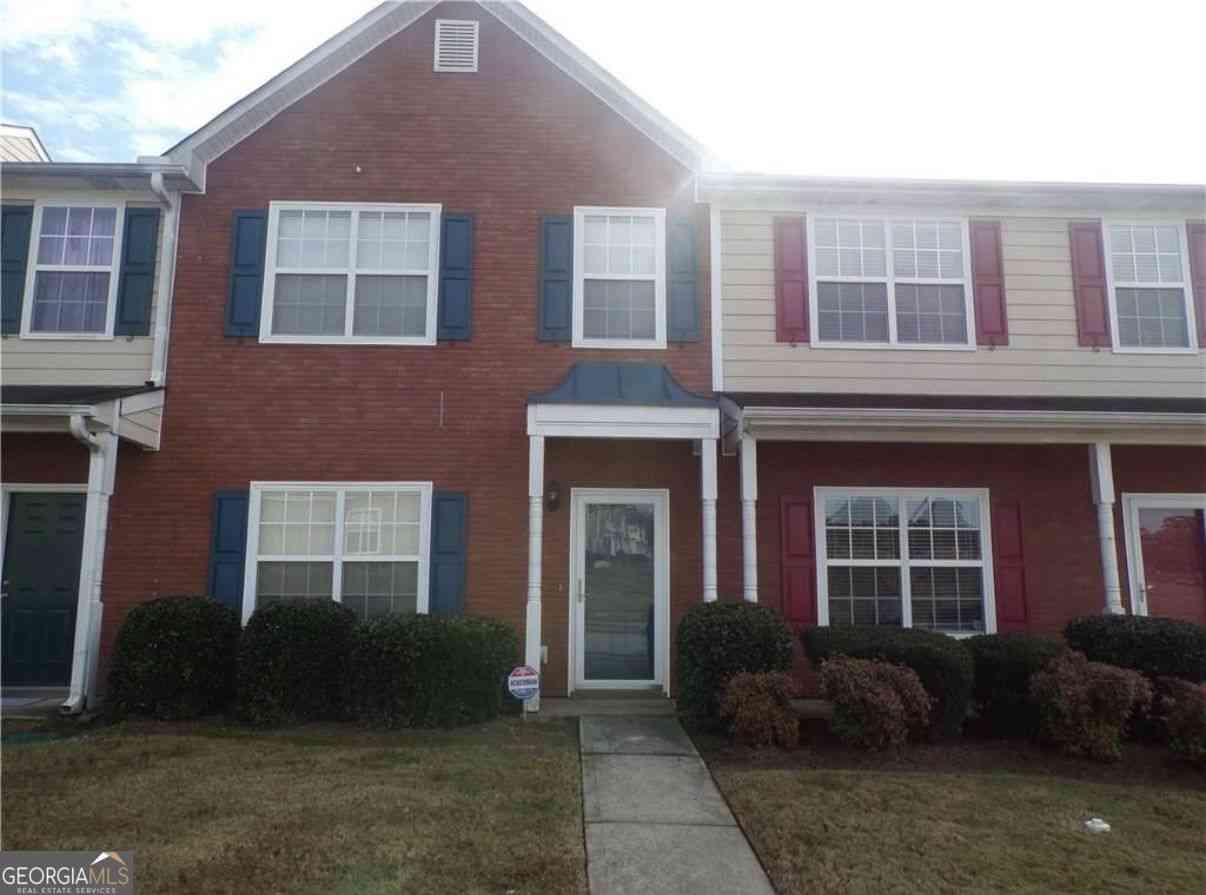 Townhouse For Sale - 4507 Heritage Parkway SW<br/> Atlanta, GA 30349