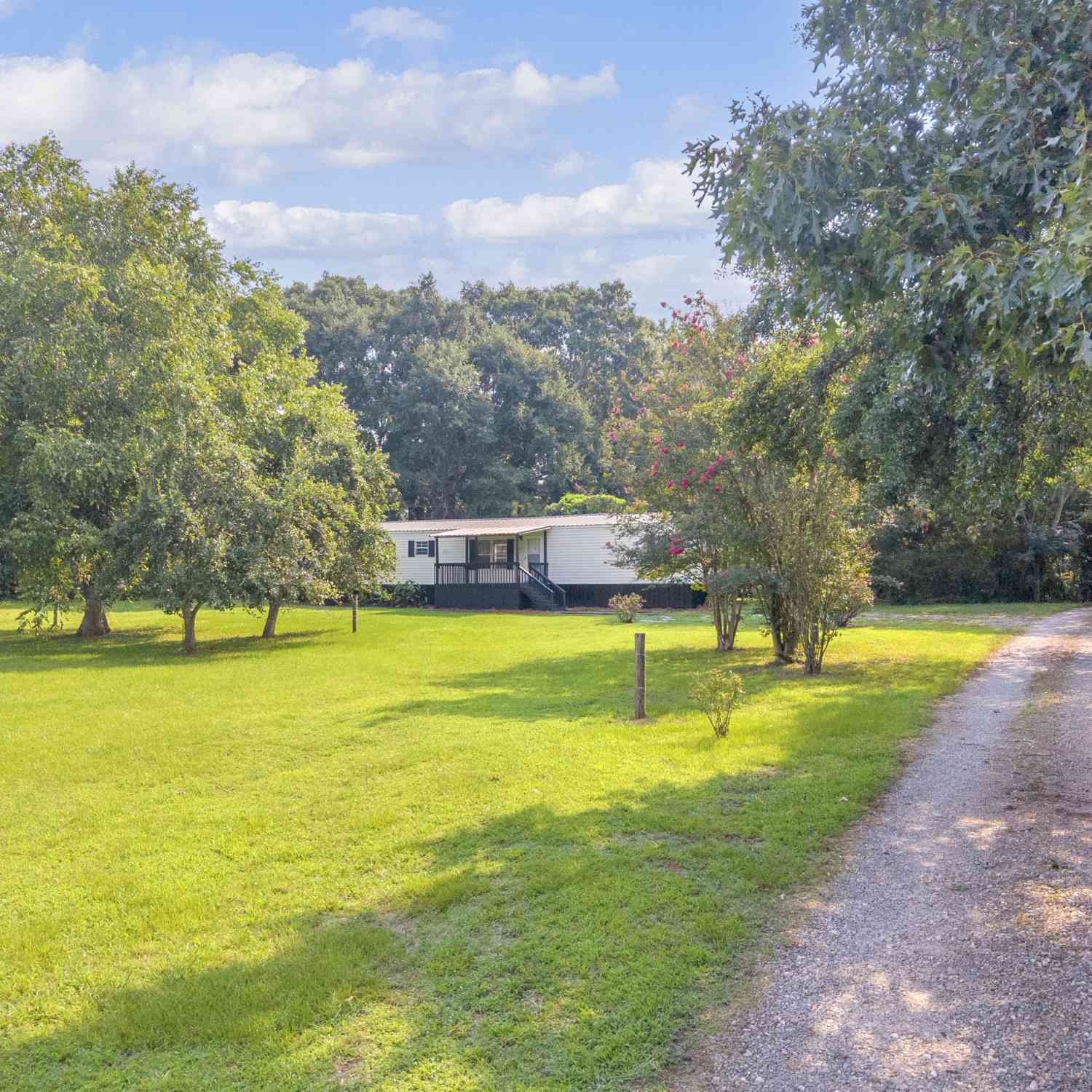 Homes For Sale - 5724 Highway 82 Spur<br/> Jackson County, Commerce, GA 30529