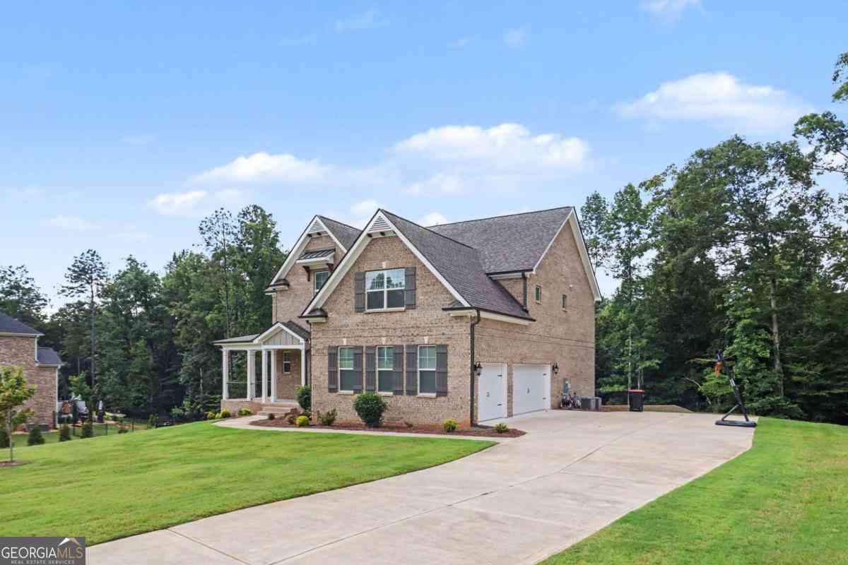Homes For Sale - 7540 Sunridge Lane<br/> Douglasville, GA 30135