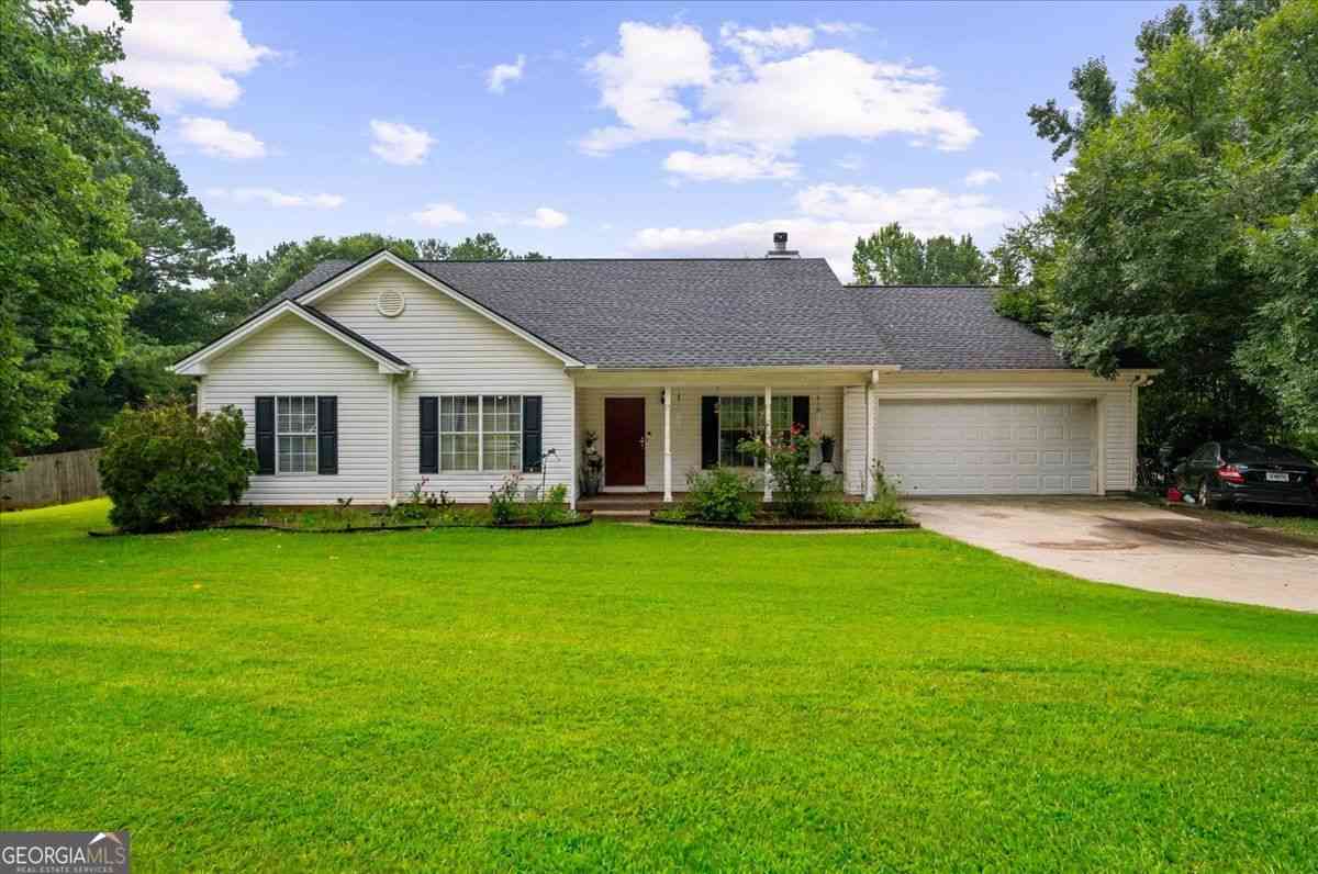 Homes For Sale - 1780 Etchison Spur<br/> Loganville, GA 30052