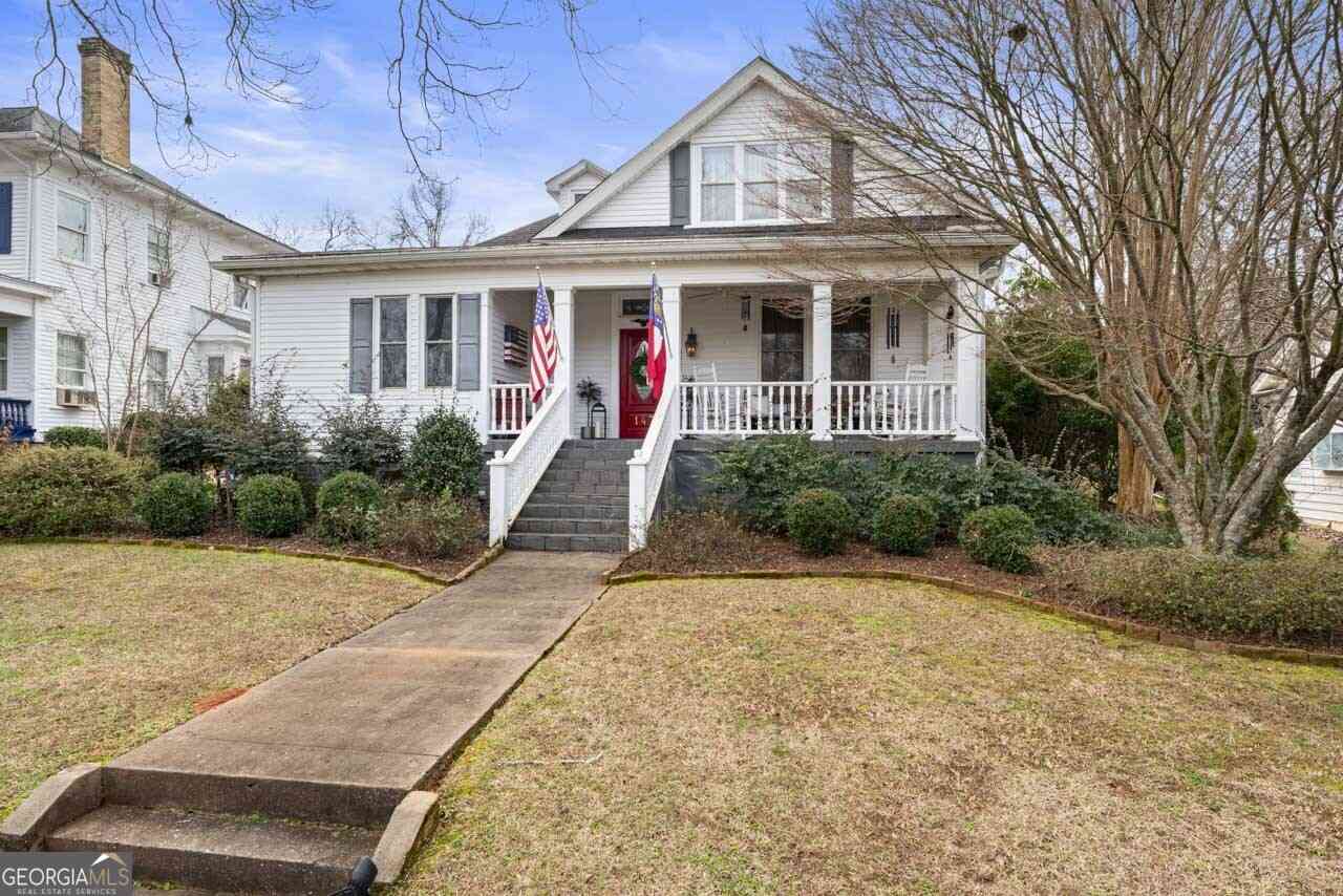 Homes For Sale - 147 Stafford Avenue<br/> Barnesville, GA 30204