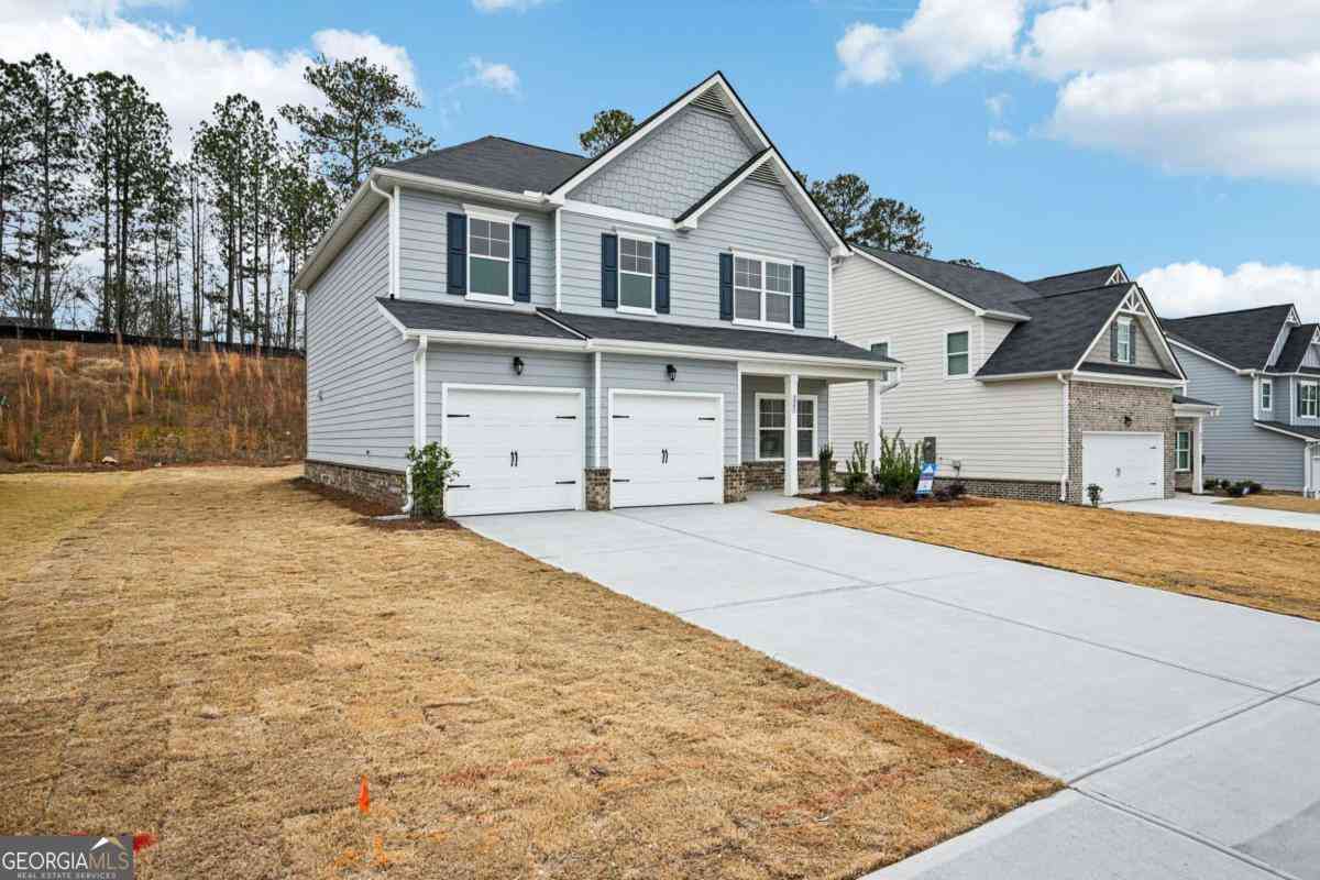 Homes For Sale - 374 Cedar Wood Trace<br/> Winder, GA 30680
