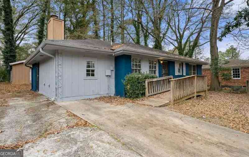 Homes For Sale - 1089 Indale Place SW<br/> Fulton County, Atlanta, GA 30310