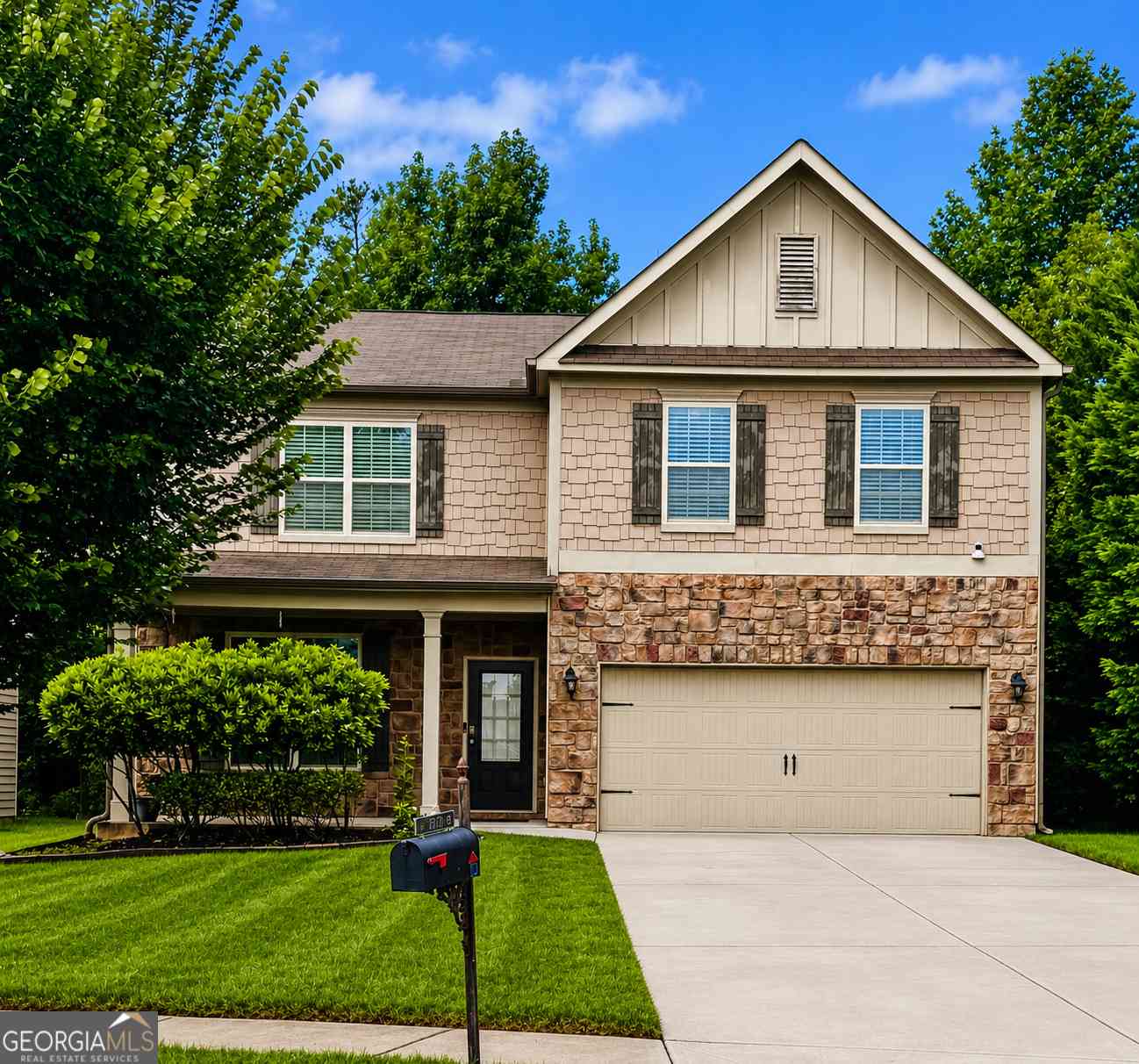 Homes For Sale - 7728 Old Thyme Road<br/> Fulton County, Union City, GA 30291