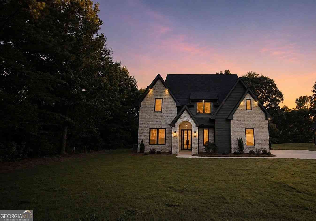 Homes For Sale - 6220 Blackjack Road<br/> Flowery Branch, GA 30542