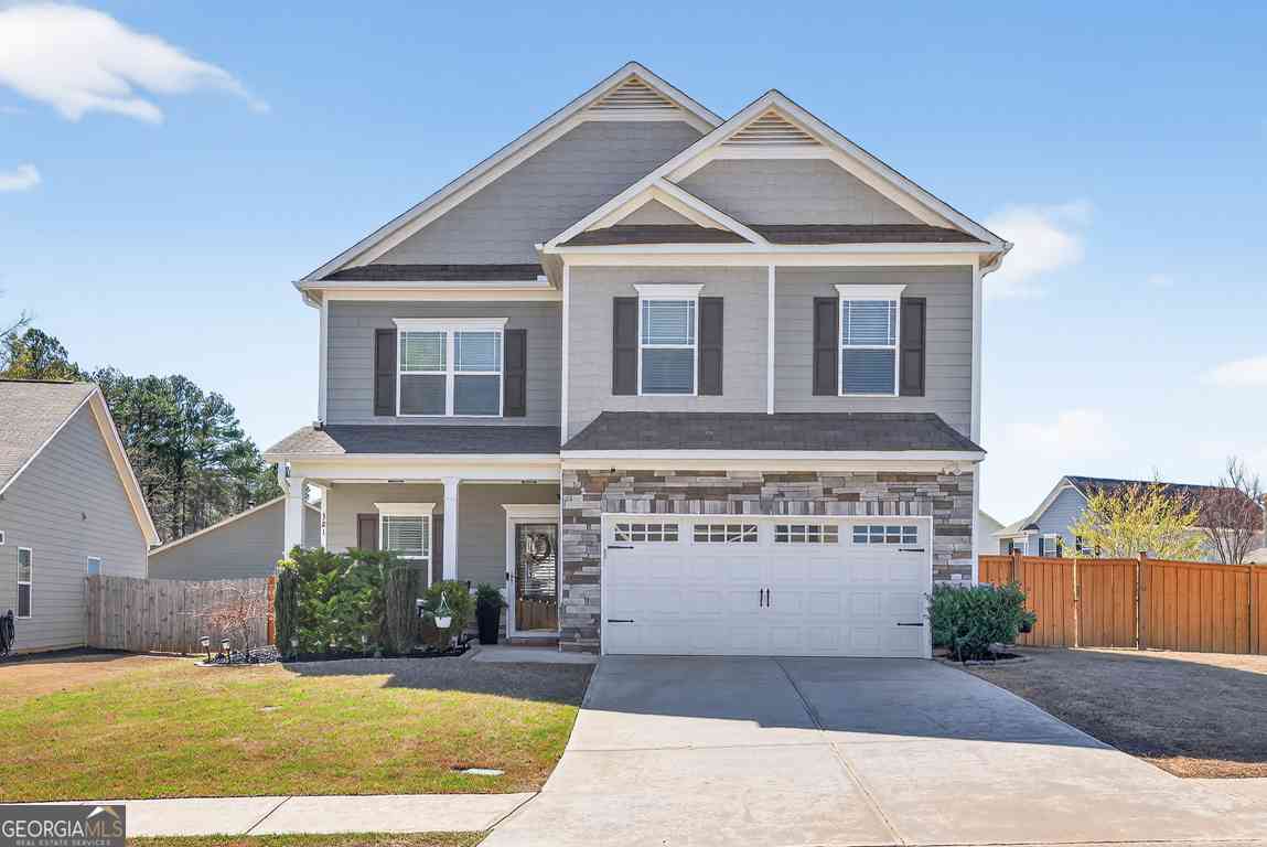 Homes For Sale - 321 Eagles Bluff Way<br/> Jackson County, Hoschton, GA 30548